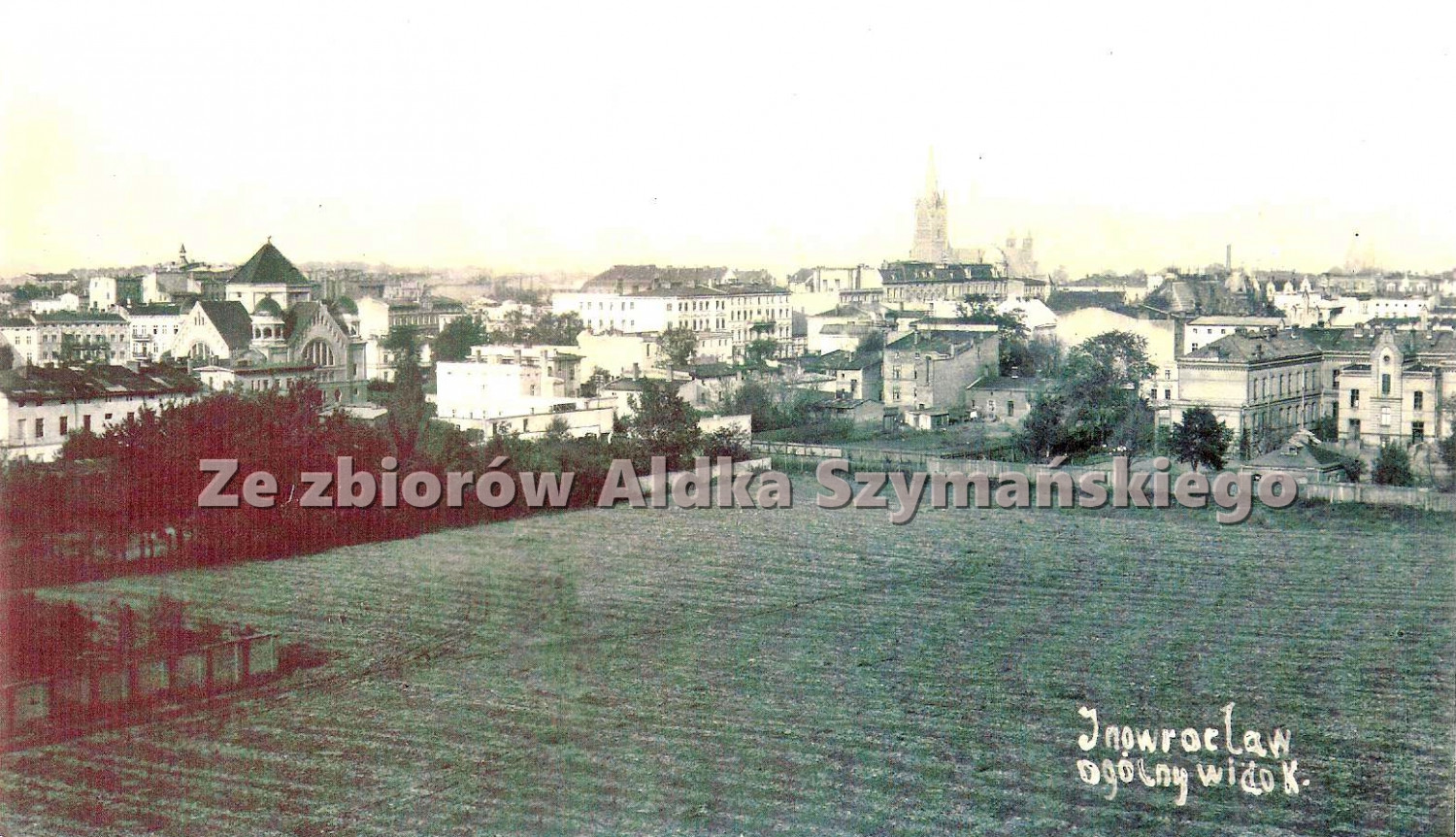 POWIĘKSZ